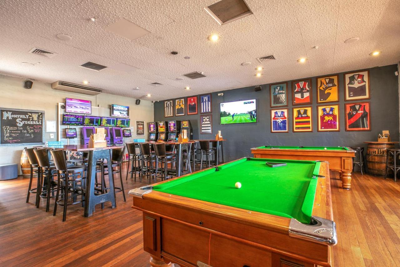 Nightcap At Wanneroo Tavern Ngoại thất bức ảnh